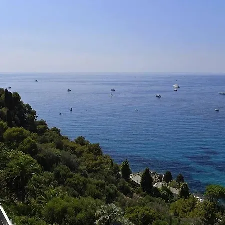 Grand Bleu, Vista Mare E Monaco * روكوبرُن كاب مارتي